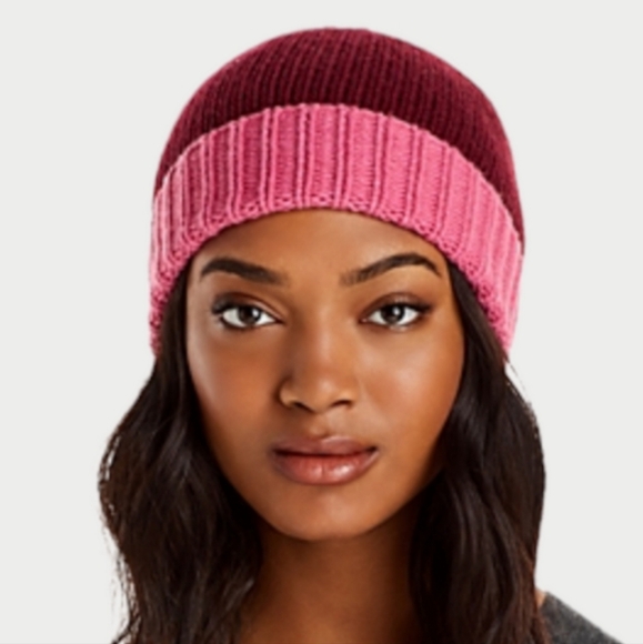 LADIES KNIT HAT - Picture 1 of 1